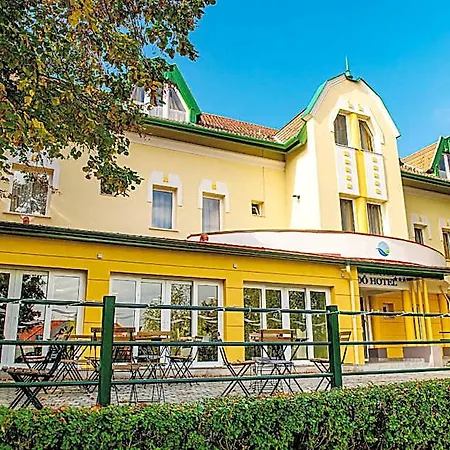 فندق Fuerdo Hotel***zalakaros